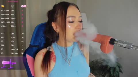 Emmi online show from 02.06.25