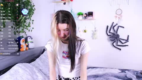 emmie_everly online show from 12.16.25