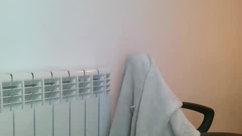 Snapshot of emmie_xxx chatting on 10.24.25 emmie online show from 10.24.25