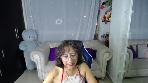 Emmily online show from 02.08.25
