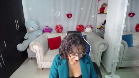 Emmily online show from 02.20.25