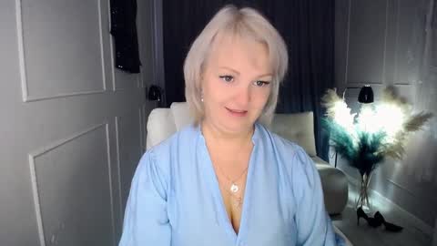 emmmam online show from 10.23.25