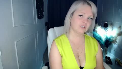 emmmam online show from 04.13.26