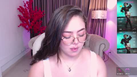 Snapshot of emmy_walker1 chatting on 01.20.25 Emmy Walker online show from 01.20.25