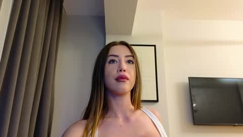 Em online show from 12.06.24