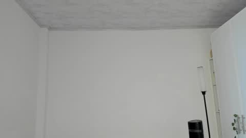 Snapshot of emperatriiiz chatting on 12.02.25 Emperatriz online show from 12.02.25