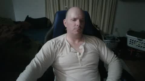 Snapshot of emsguy1 chatting on 12.02.24 Matt online show from 12.02.24