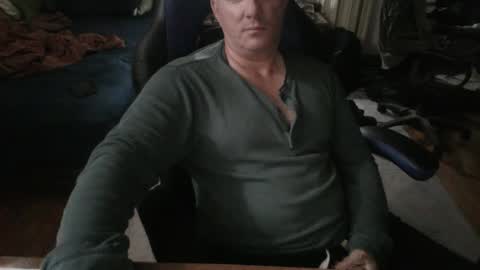 Snapshot of emsguy1 chatting on 09.29.25 Matt online show from 09.29.25