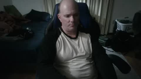 Snapshot of emsguy1 chatting on 10.14.25 Matt online show from 10.14.25