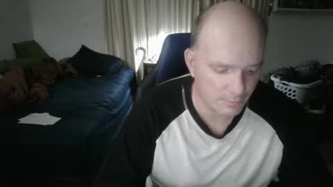 Snapshot of emsguy1 chatting on 10.17.25 Matt online show from 10.17.25