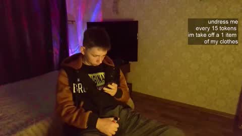 emveeboy96 online show from 11.10.25