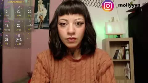 emy_molly online show from 03.10.25