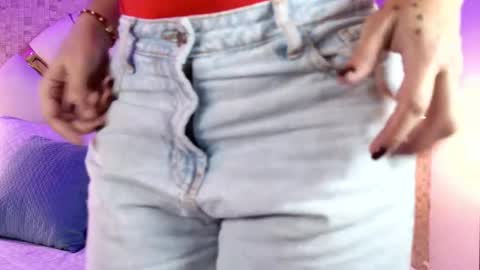 Emy  online show from 04.18.26