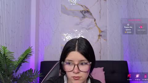 Snapshot of emy_tay chatting on 03.02.26 Emy online show from 03.02.26