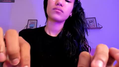 emycarver09 online show from 02.12.26