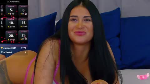 Snapshot of emylaveau chatting on 12.03.24 Emy online show from 12.03.24