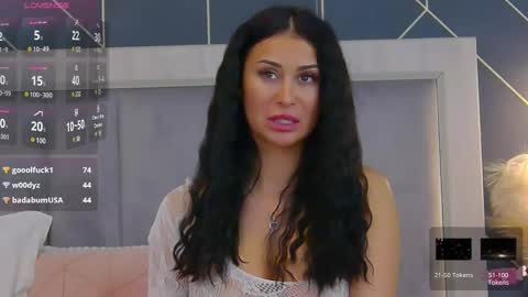 Snapshot of emylaveau chatting on 03.05.25 Emy online show from 03.05.25