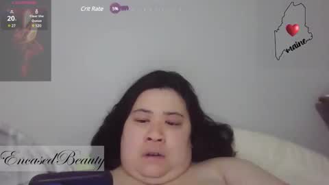 Snapshot of encasedbeauty chatting on 01.01.25 Ela online show from 01.01.25