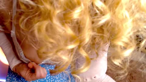 Enchanti online show from 01.31.25