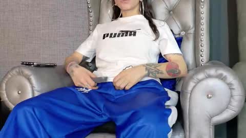 EnchantressQueen online show from 10.19.25