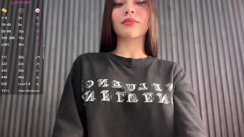 Snapshot of enchatressdixie chatting on 10.07.25 dixie online show from 10.07.25