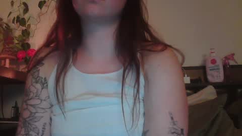 Snapshot of endlesslyevie chatting on 02.07.25 endlessly evie online show from 02.07.25