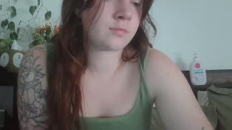 Snapshot of endlesslyevie chatting on 02.23.25 endlessly evie online show from 02.23.25