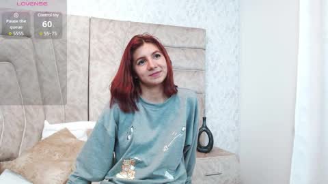Snapshot of endlessnightfx chatting on 12.18.24 endlessnightfx online show from 12.18.24