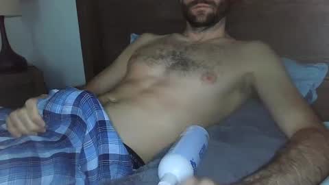 Snapshot of endowedengineer chatting on 09.29.25 endowedengineer online show from 09.29.25