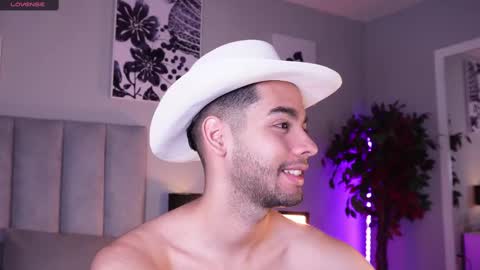 Snapshot of endy_rush chatting on 09.26.25 Endy online show from 09.26.25