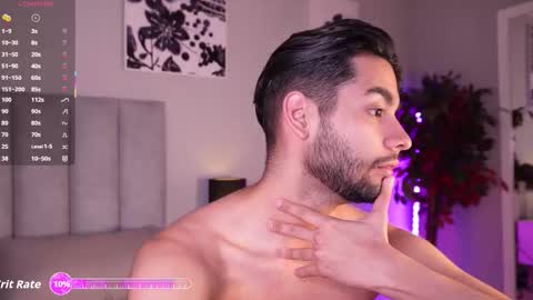 Snapshot of endy_rush chatting on 10.05.25 Endy online show from 10.05.25