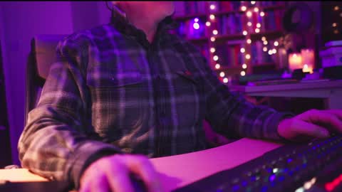 uk online show from 01.25.25