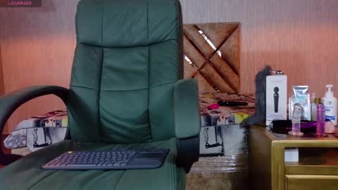 Engel online show from 09.11.25