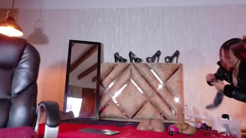 Engel online show from 02.05.26