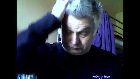 Snapshot of englishguysurrey chatting on 04.22.26 englishguysurrey online show from 04.22.26