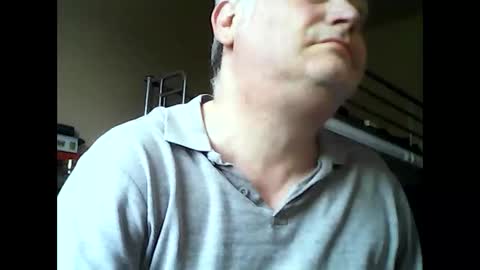 Snapshot of englishguysurrey chatting on 06.03.26 englishguysurrey online show from 06.03.26
