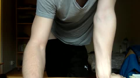 Snapshot of enjoy_me_now chatting on 02.05.25 enjoy_me_now online show from 02.05.25