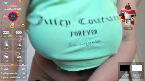 Snapshot of enma_clark chatting on 12.14.24 Enma clark online show from 12.14.24