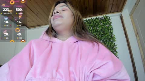 Snapshot of enma_clark chatting on 12.27.24 Enma clark online show from 12.27.24