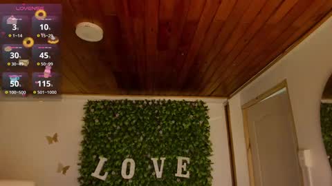 Snapshot of enma_clark chatting on 02.13.25 Enma clark online show from 02.13.25