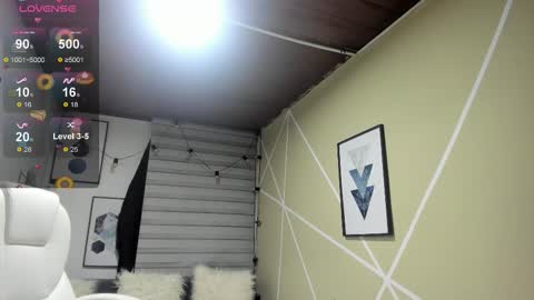 Snapshot of enma_clark chatting on 09.22.25 Enma clark online show from 09.22.25