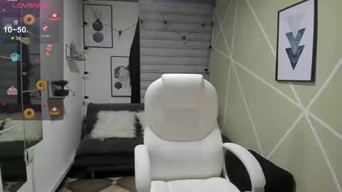 Snapshot of enma_clark chatting on 09.23.25 Enma clark online show from 09.23.25