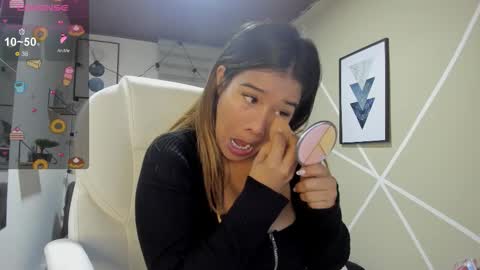 Snapshot of enma_clark chatting on 10.26.25 Enma clark online show from 10.26.25