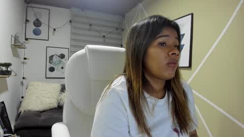 Snapshot of enma_clark chatting on 11.04.25 Enma clark online show from 11.04.25