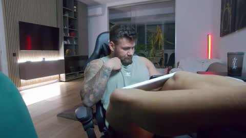 Erik online show from 10.17.25