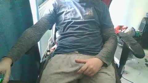 Snapshot of enriquexxx21xxx chatting on 11.09.25 enriquexxx21xxx online show from 11.09.25