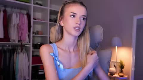 entya online show from 10.11.25