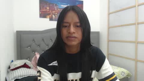 Snapshot of enyelin chatting on 10.16.25 Enyenlina online show from 10.16.25