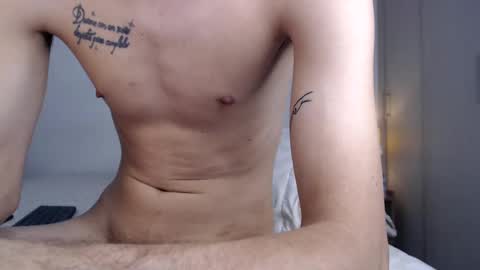 Snapshot of enzo_1408 chatting on 12.03.24 enzo 1408 online show from 12.03.24