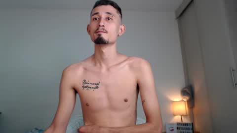 Snapshot of enzo_1408 chatting on 12.31.24 enzo 1408 online show from 12.31.24